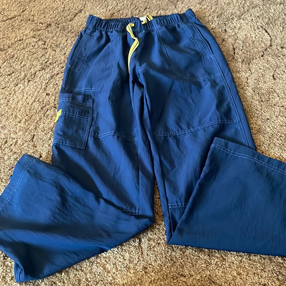 Scrub pants